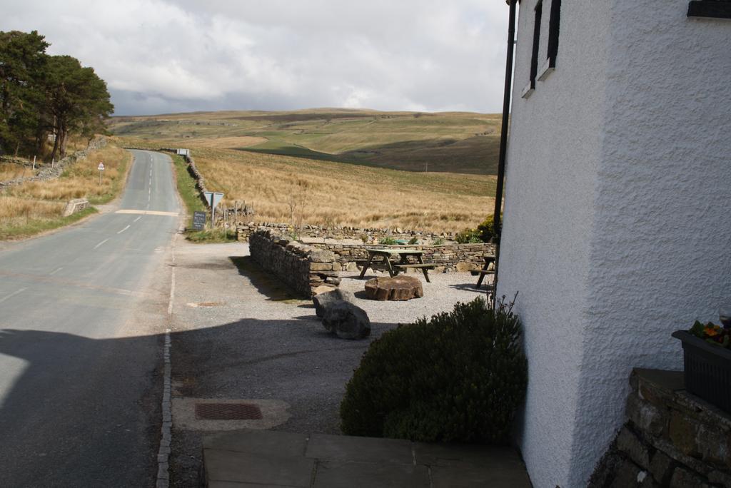 The Moorcock Inn Hawes Esterno foto